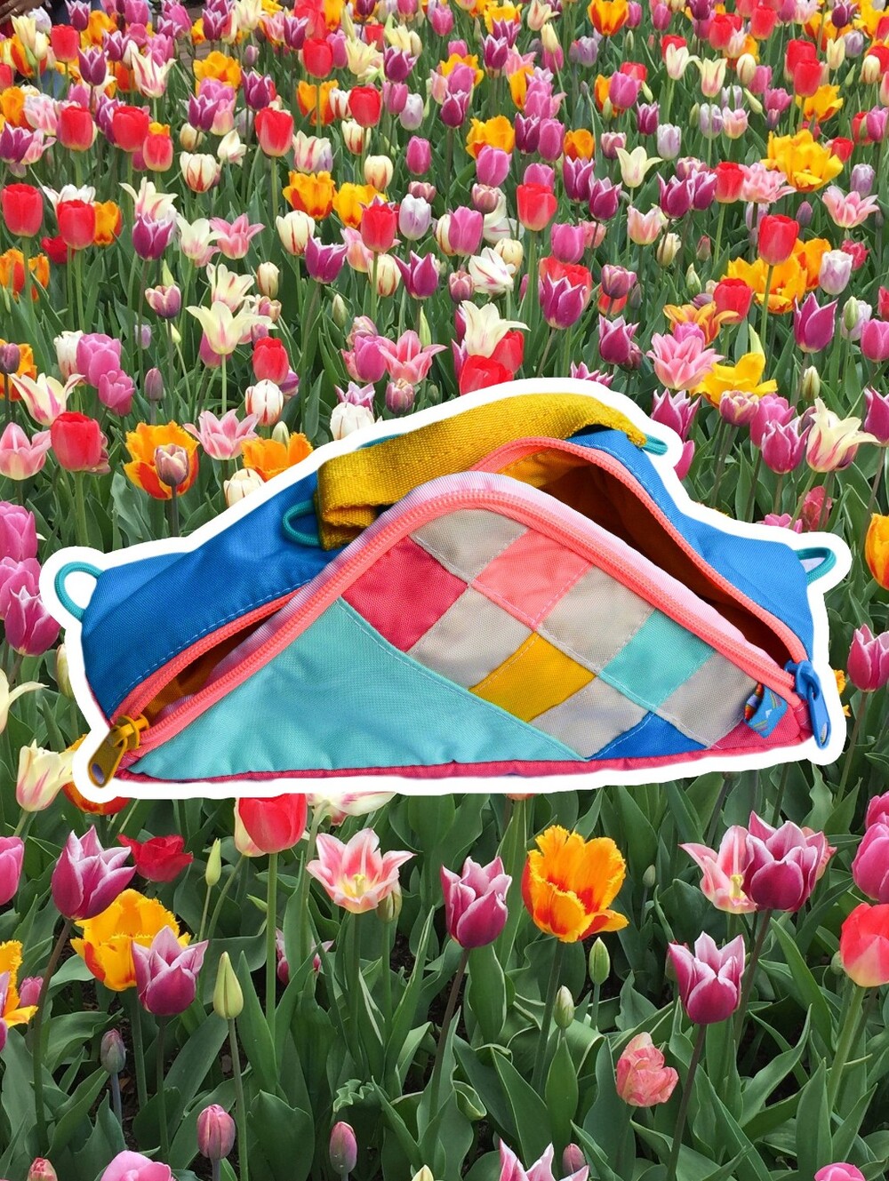 Mokuyobi Dreamscape Checker Triangle Pouch - Pink Colorblock Kidcore Style Bag